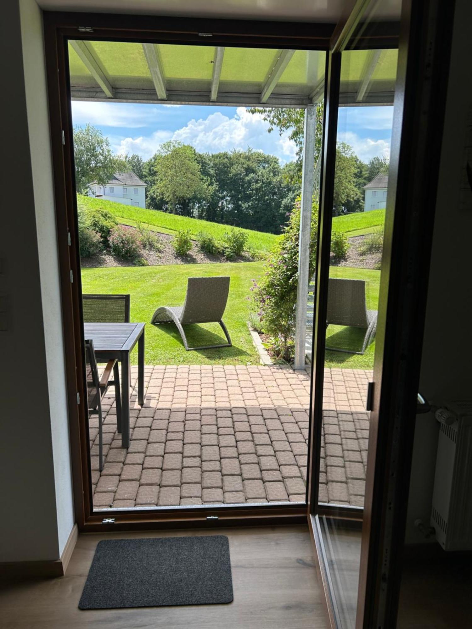 Apartment Ruhige Ferienwohnung Mit Terrasse Fuer 2 Personen *